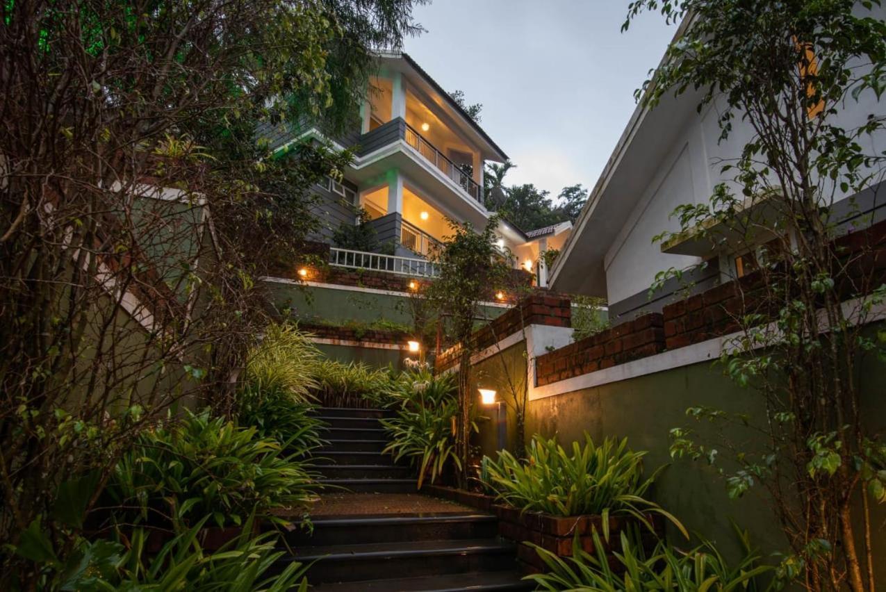 Dazzle Villa Resort Kalpatta Exterior foto